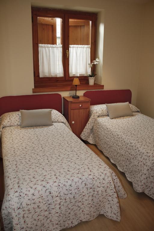 Apartamentos Valle De Aran Mont Quarto foto